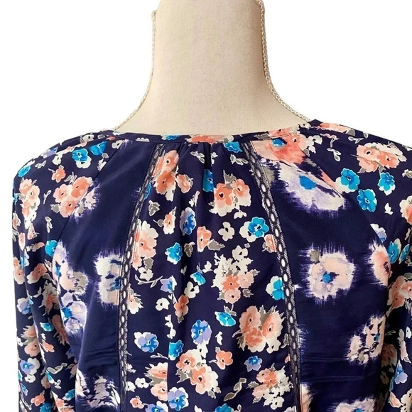 Rebecca Taylor Designer Navy Floral Lace Blouse Long Sleeve Size 2 - Picture 10 of 14